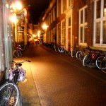 A typical Den Haag backstreet at night